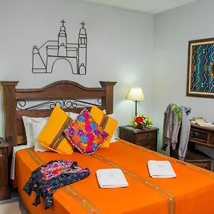 https://hotel-casa-rustica.guatemalaantiguahotels.com