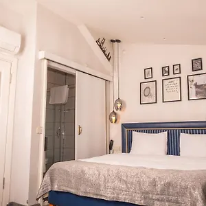 فندق كورنر هوت, اسطنبول