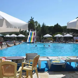 https://pigale-beach-resort.aegeanhotels.net