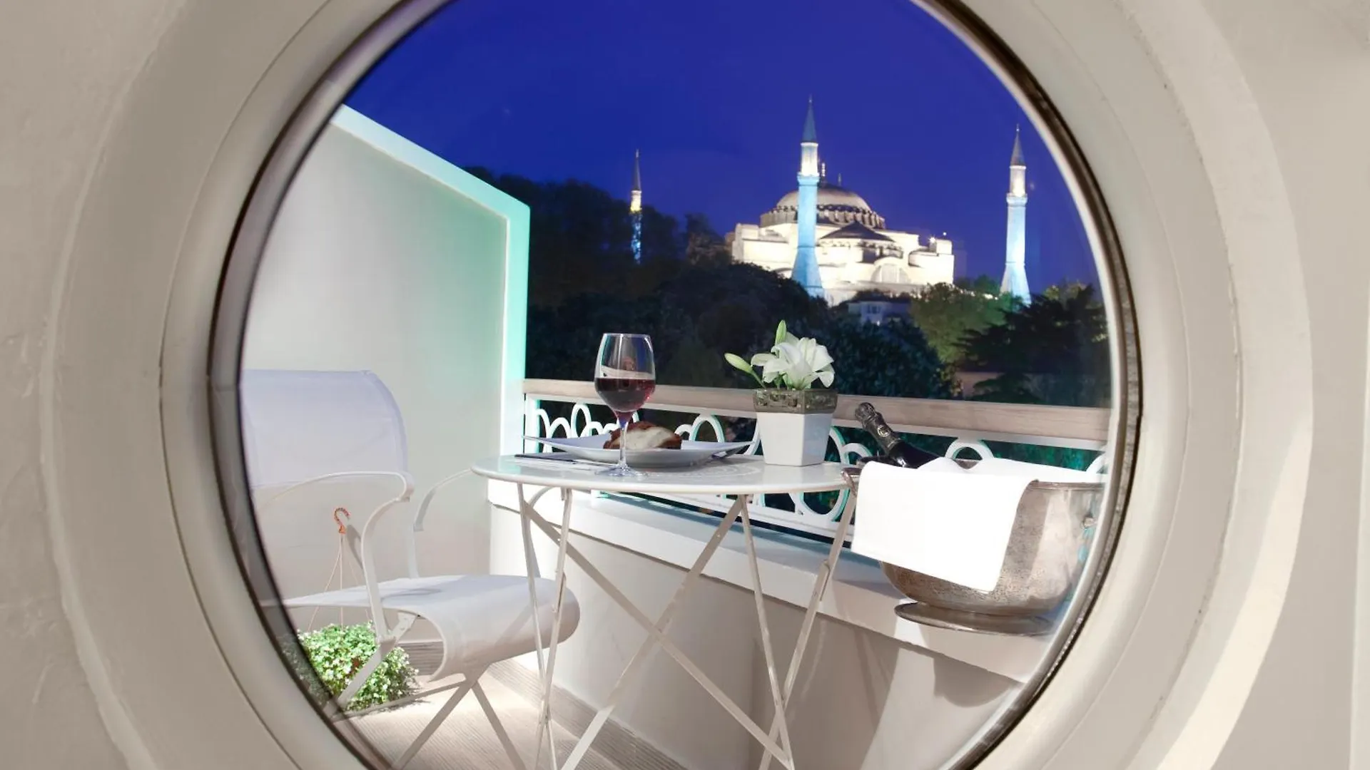 Hypnos Design Hotel Istanbul 4*,